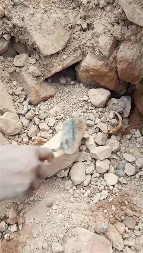 2.1K views · 11 reactions | Gemstones, gems ,expensive, diamond #amazinggold #shorts #tricks #tips #treasure #hunting #hunter #findgold #treasure #findinggold #treasurehunting #gemstones #gemstone #most #valuable #gemstones #most expensive #crystals #mostexpensive #gemstones #snake #python #holesnake #bigsnake | MY CAT | Facebook