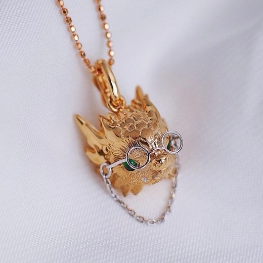 Handmade 18k Gold Emerald Dragon Head Pendant Necklace - Etsy