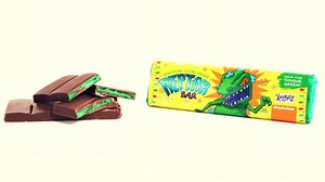 Any '90s kid will appreciate these Rugrats-inspired Reptar Bars being sold