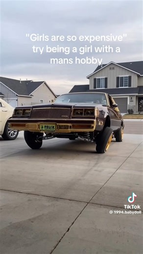 lowrider candy paint job clean interior design stereo booming nice wheels