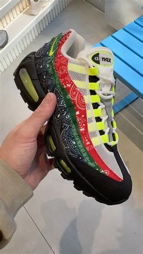 Nike Air Max 95 SP Paisley Bandana #sneakers #review #shorts