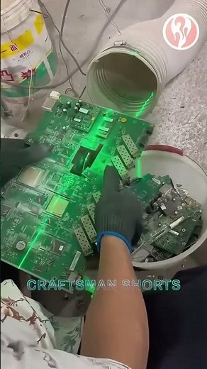 Chips | Removing chips from scrap circuit boards