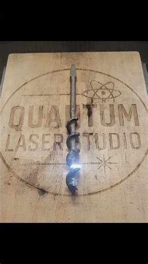 Removing rust with xTool F1 Ultra ⚡ #xTool #LaserCleaning #RustRemoval #Metal‪@xToollaser‬