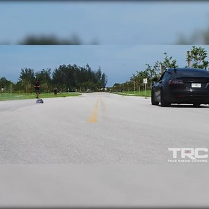 17K views · 301 reactions | TESLA VS ARRMA INFRACTION RC 來 VIDEO CREDITED TO : THAT RACING CHANNEL https://www.facebook.com/ThatRacingChannel/videos/1351431262150716/ #arrma #arrmainfraction #speedrun #race #dragrace #tesla #evcar | MSH RC Empire | Facebook