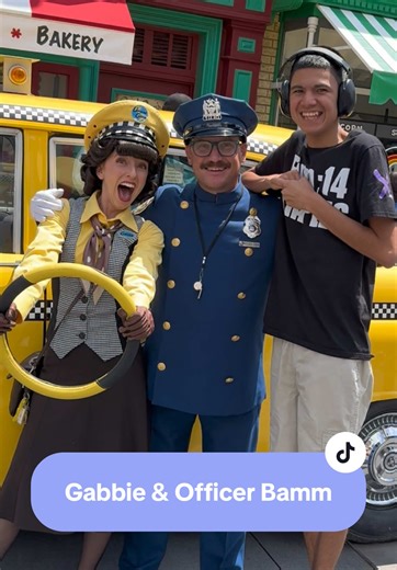 Gabbie and Officer Bamm telling Thomas he is a good driver #autism #universalstudioshollywood #gabbie #gabbiethecabbie #officerbamm