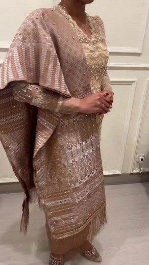 Kebaya Wedding in Medan: Traditional Batak Bride Isye Siregar