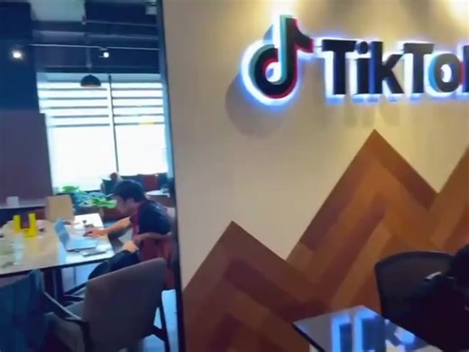 快抓住这波免费流量，Tik Tok美国站开放！新手小白轻松上手教学，开通属于自己的TikTok小店吧！欢迎咨询👏 #纽约华人 #TikTok赚钱 #纽约华人 #跨境电商