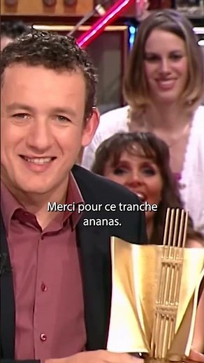 Dany Boon reçoit un trophée - EDL