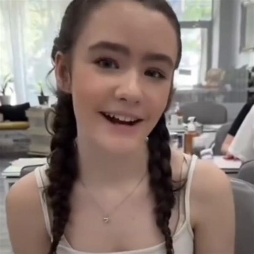 Pure presence. #clarastack #edit