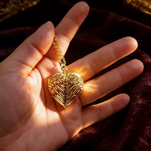 Angel Wing Heart Locket Necklace - Personalized Photo Pendant Memorial Jewelry Gift for Her - Etsy