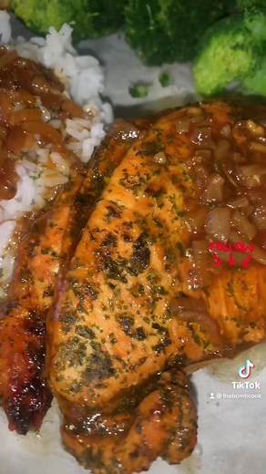 Delicious Turkey Chops Recipe with Homemade Gravy