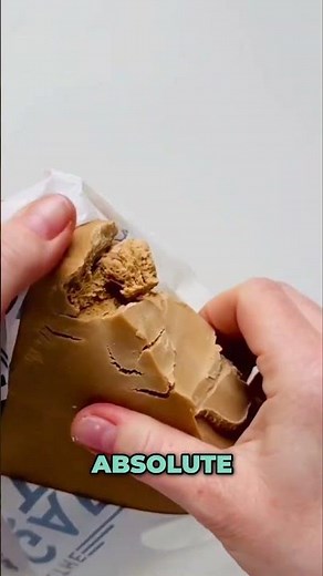WATCH FULL VIDEO ☝️ Dry Paste Issues #Fondanttutorial #cakedecorating #fondanttopperFondant