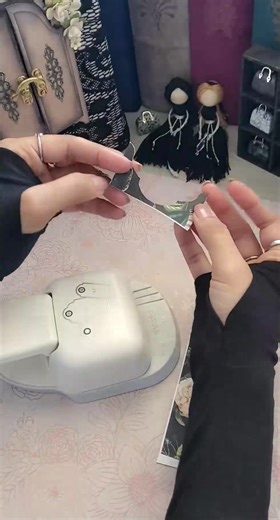 48K views · 903 reactions | Theres a spider in the window #gothicjournal#gothicglam#gothic#junkjournal#handmade#scrapbook#journal#scrapbooking#journaling#paper#craft#artjournal #8478 | Chippy Kids | Facebook