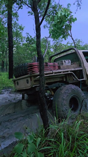 Oh its going to be a interesting wet season when its already this soupy on the tracks #bogger #maxxis #trepgang #bogged #hilux