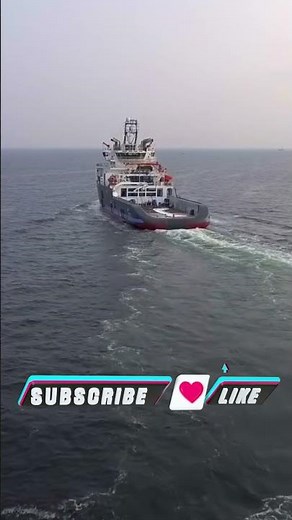 Most powerful tugboat in the world 🛥️🛥️🛥️ #shorts