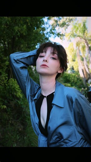 Emma Dumont's Model Face and Haircut Reveal
