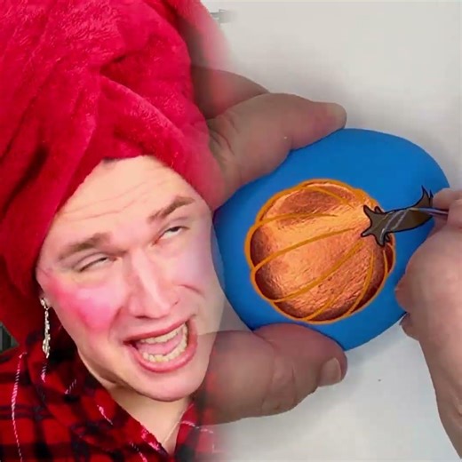 Working at Sephora (Part 41) 😳 ...FOR MORE! 👉🏼 #TheJohnnyRossShow