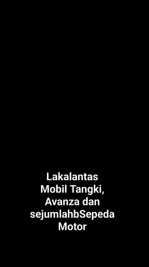 202K views · 420 reactions | Lakalantas diduga rem blong Mobil Tangki, tabrak Avanza dan sejumlah Sepeda Motor di jalan Narumonda Pematang Siantar, Minggu (2/5/2024) #batak #danautoba #lskalantas | Danau Toba Center | Facebook