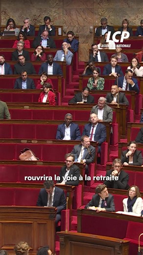 "Ce petit décalage (...) sera noyé dans un budget de destruction de la protection sociale." La députée LFI Aurélie Trouvé assure que la suspension de la réforme des retraites "n'est qu'un leurre, une tromperie, un subterfuge". | LCP
