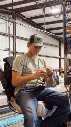 Meet the man Brett Berg — 1,000 ropes a week?!😱🌵 #cactusropes #conquerwithcactus #firstswing #cactus #ropemaking | Cactus Ropes