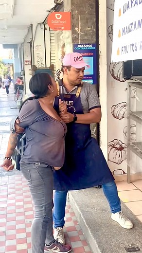 El show que me encontré en mi Guadalajara 😄 #omg | Carlos Bella