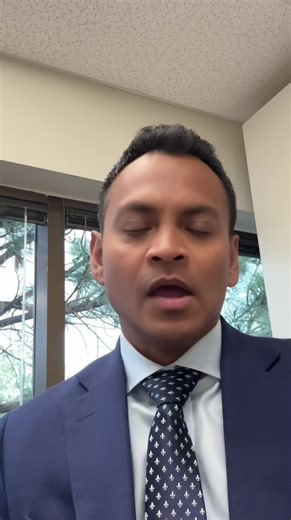 ✨ Three Stages of Eyelid Surgery Healing: What to Expect After Cosmetic Blepharoplasty ✨ Thinking about cosmetic eyelid surgery in Denver? Understanding the healing journey helps you feel confident and prepared. Here’s what recovery looks like: 🔹 Stage 1 – Swollen: In the first few days, swelling and bruising are completely normal. Ice packs and following your surgeon’s care plan are key. 🔹 Stage 2 – Much Better, But Not Perfect: Over the next several weeks, swelling subsides, bruising fades, 