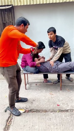 ঠান্ডা নিয়ে আসলে কি হয় দেখেন #comedy #comedyvidoes #shortvideo #funny #comedymove