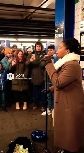 Woman singing beautifully at 14th street NYC 🎤🗽 #Woman #Singing #Street #nyc #fyp #fypシ #newyork