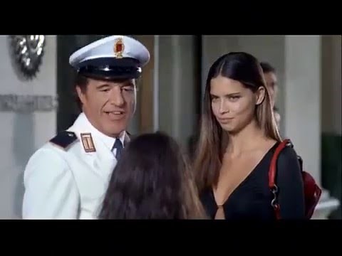 Spot TIM Famiglia - Le 4 paperelle - Christian De Sica
