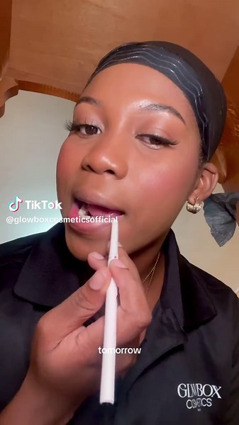 🎉 Black Friday is HERE & Glowbox Cosmetics is making it unforgettable!🎉 This year, we’ve got TWO ways for you to treat yourself: ✨Get money off ANY product you love… no discount code needed. Just shop, checkout & enjoy your Black Friday savings! 🎁 Or grab a Mystery Bag Feeling adventurous? Snag a Mystery Bag & get up to 3 FULL-SIZED products handpicked by us, all for one amazing price! 🛒 Head to glowboxcosmetics.com tomorrow at 8AM sharp. Stocks are limited, and these deals are only here for