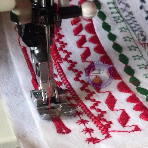 PFAFF creative 1467 Computerise Machine….(UK Used) Specification: Straight sewing Zigzag A - Z and 0 - 9 characters 50 different design stitches Automatic button holes #adebolasewingmachine #computerisemachine #computermachine #portablemachine #pfaff #explorepage #trendingreels #viral #fypシ