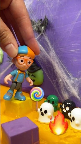 If the Floor is Lava🔥, Will the Halloween Candy MELT😱?! #shorts