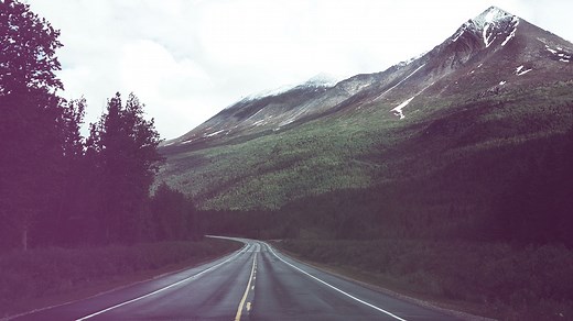 11 Best Spotify Playlists for a Road Trip - Curious Writer.