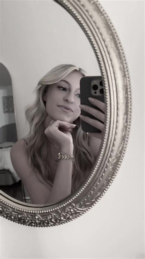 Paige Turcotte (@paige.turcotte)’s videos with original sound - bells ⚡️