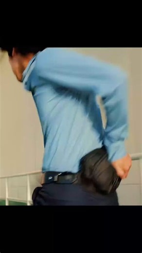 The police stormed the hotel but the rubbers had vanished without a trace, their accomplices hacked the security system erasing every clue so no one can track them.A scene of the most skilled thief I have ever seen. This scene is unreal 🔥🎬 solid 10/10