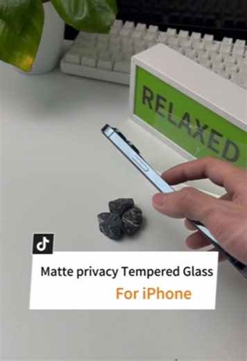 iPhone 13 Privacy vs Matte Tempered Glass: Which to Choose?