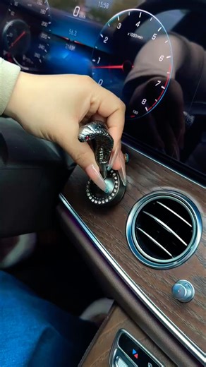 Install a keyless start lever on your car for a more exciting driving experience – it's both stylish