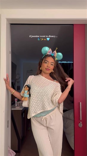 princess Jasmine disney outfit GRWM 🩵🧞‍♂️ #disneyprincess #princessjasmine #disneyoutfit #disneygrwm #disneyoutfitidea