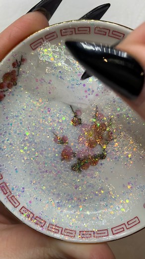 ✨✨✨ So Satisfying ✨✨✨ #houseofwandcraft #satisfying #asmr #glitter #glitterasmr #glitterglue #gluepeeling | House of Wandcraft