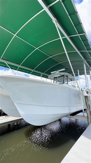 Ceramic coating the interior on this beautiful custom built tideline boat. No stuff to tuff for pro buff