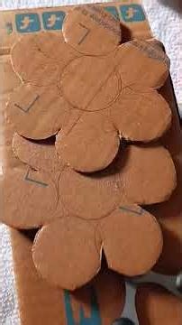 DIY pencil holder with using cardboard