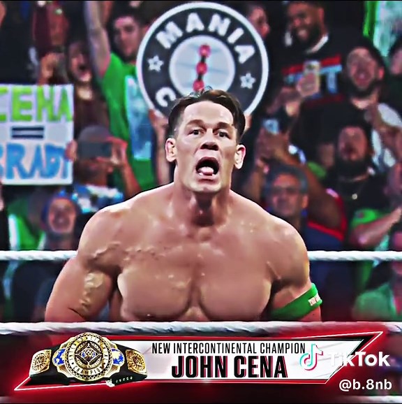 جون سينا في مواجهة صعبة مع ذا روك