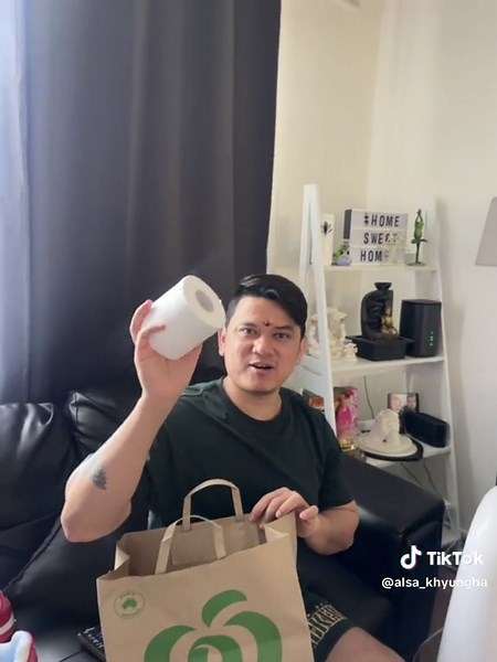 Valentine rock Husband Shocked 😜😜 #fyp #foryoupage #fypシ #viral #viralvideo #trending #couplegoals #nepalitiktok #trending #valentinesday