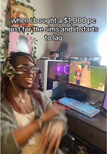 quickest way to make me log off the second i hear that pc make noise #sims #thesims4 #blacksimmer