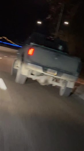 Driving down the highway and see some random dude having the worst death wobble I’ve ever seen😂 #fyp #foryou #dodge #mopar