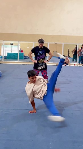 Learn Flare Tutorial: Breakdance Power Moves for Olympic Talent Deportes