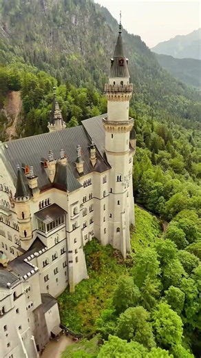 The Fairytale Castle That Inspired Disney 🏰🇩🇪✨