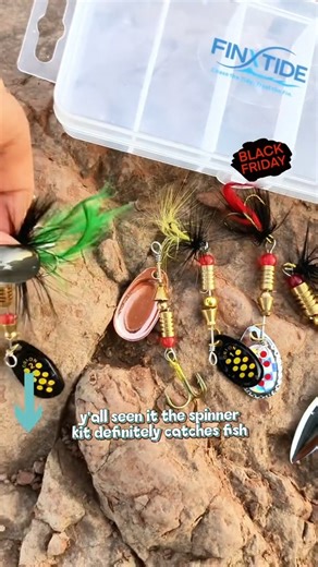 Gift-ready spinnerbaits with unstoppable flash - watch fish strike the blades they can't resist | Driftnhook