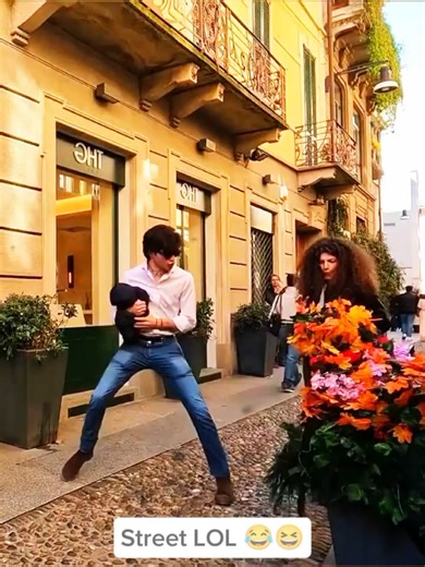 #creatorsearchinsights “Bushman Scaring People in UK 😂🌿” #BushmanPrank #UKPranks #StreetPrank #FunnyVideos