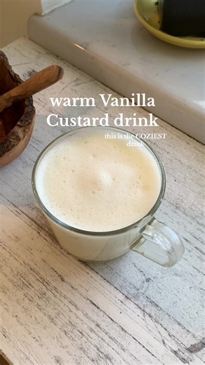 🍯🥛🤍 ideal for these cold autumn days #custarddrink #vanillacustard #custarddrinkrecipe #cozydrinksforchillydays #cozydrinks #autumndrinks #autumn #autumnvibes #autumnaesthetic #cozy #cozyvibes #fyp #foryoupage #recipes #warmdrinks #warmdrinkseason #warmdrinksoncolddays #warmdrinkrecipes